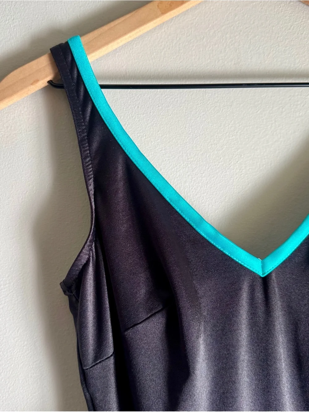 Mainstream Vintage 90’s Black and Blue One Piece Swimsuit Romper Size 16